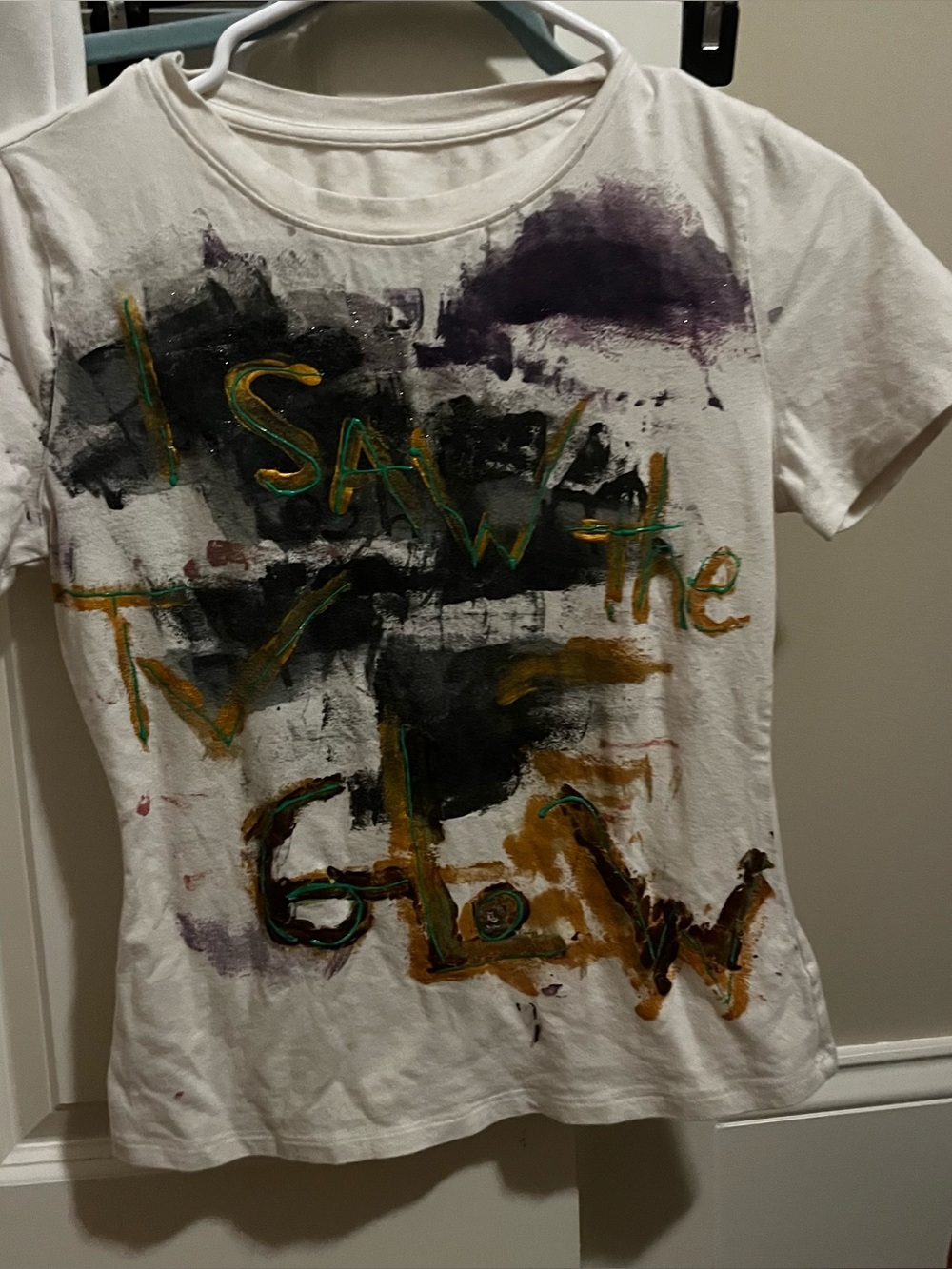 I saw the tv glow tee